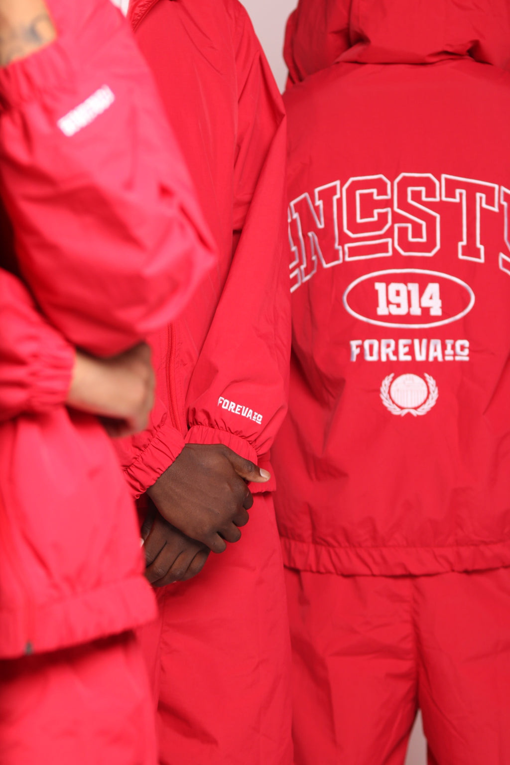 RED IncStu Windbreaker Short Set