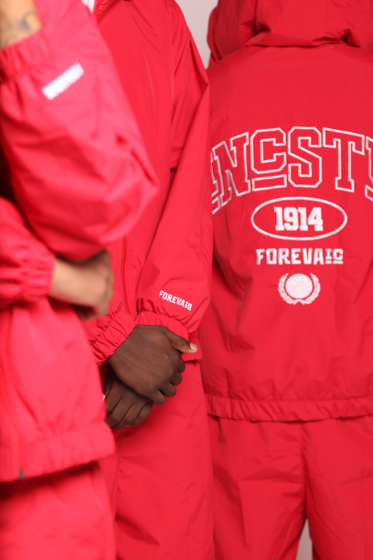 RED IncStu Windbreaker Short Set